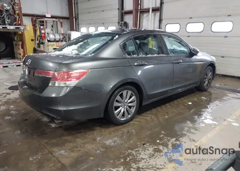 2012 Honda Accord 2.4 Ex-L из США, поврежденный, VIN 1HGCP2F84CA195506